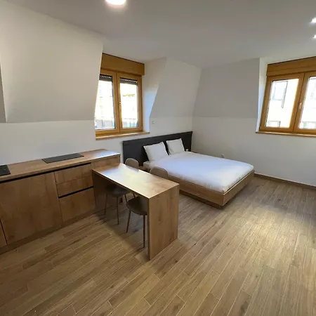 Zlatni Odmor 3* زلاتيبور