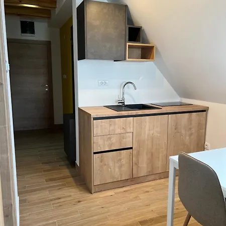 Zlatni Odmor 아파트호텔