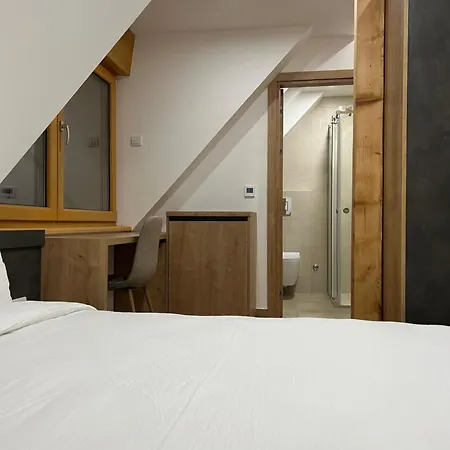 Zlatni Odmor 아파트호텔