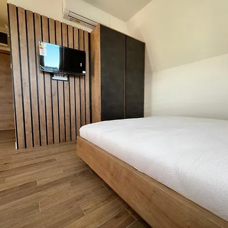 شقة فندقية Zlatni Odmor زلاتيبور