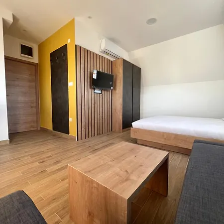 شقة فندقية Zlatni Odmor